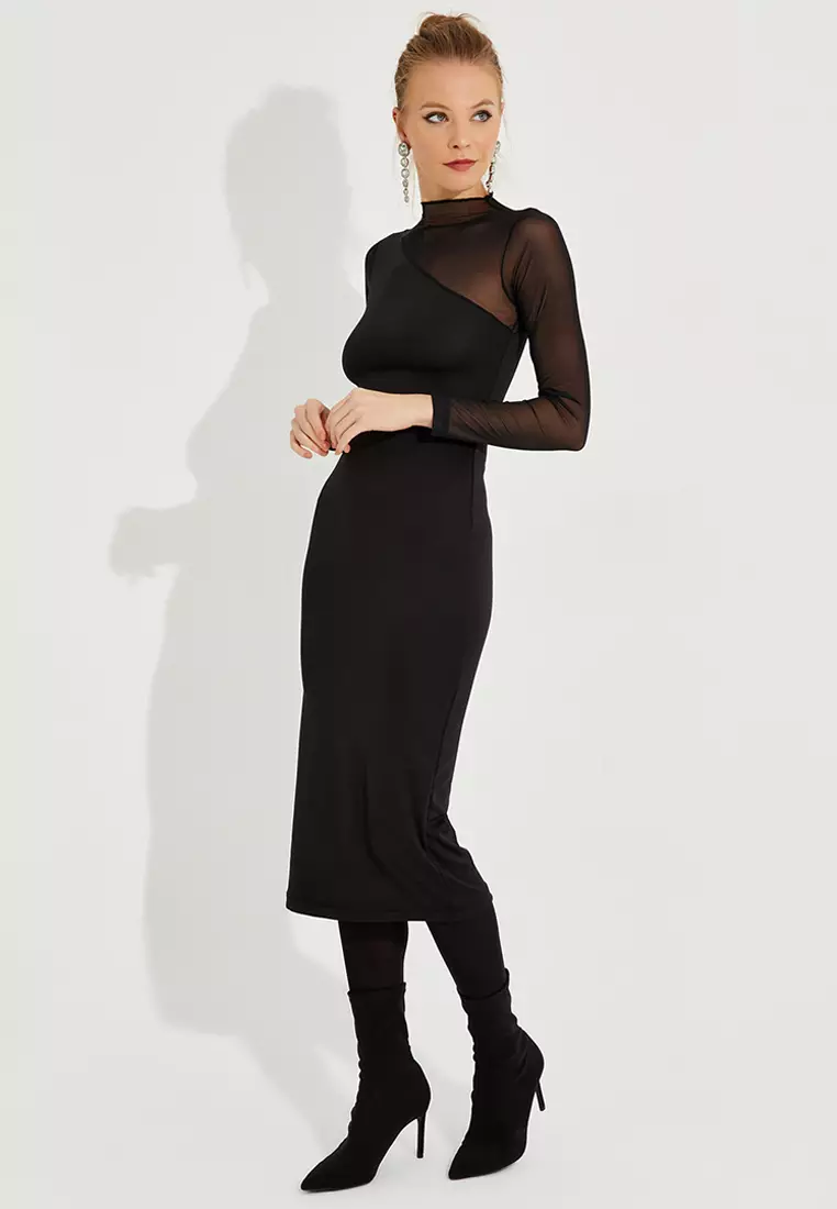 Tulle Detailed Asymmetric Midi Dress