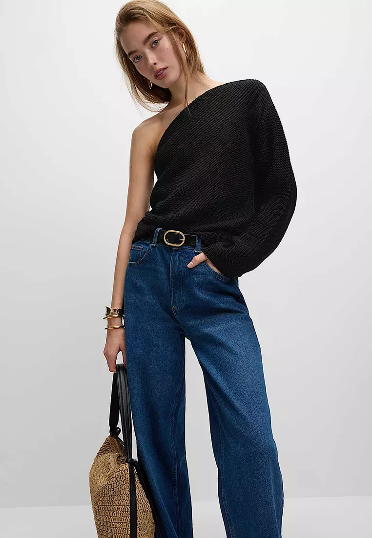 One Shoulder Slim Fit Textured Knitted Top