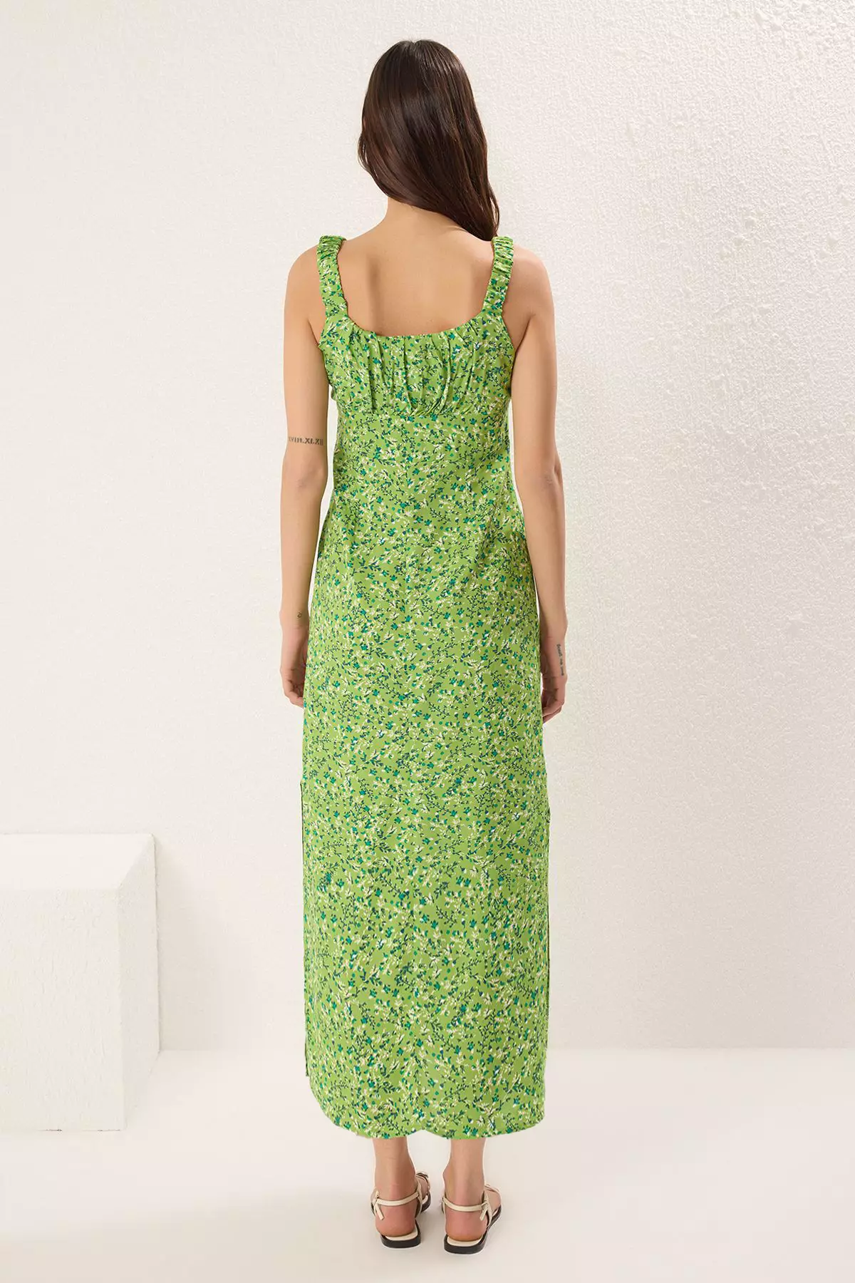 Green Floral A-Line Ruffle Maxi Woven Dress TWOSS24EL00613