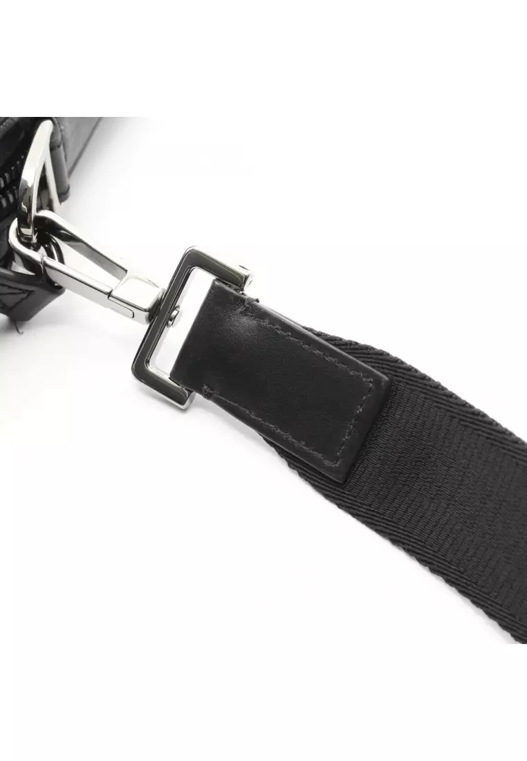 Pre-Loved Christian Dior CD Diamond Shoulder bag PVC leather black