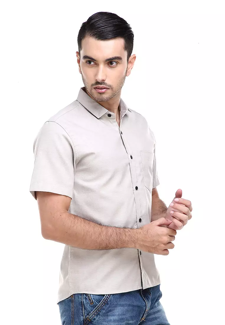 Dwan Casual Shirt Kemeja Polos Pria Lengan Pendek Kasual Formal Material Cotton ORIGINAL - Cream