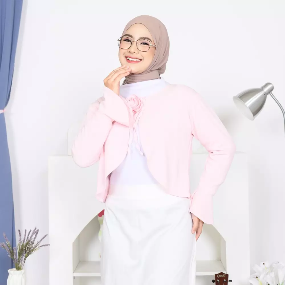 Rose Cardigan - Soft Pink M19822 R88S5