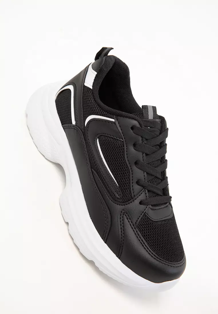 Black-White Women's Sneaker 20413