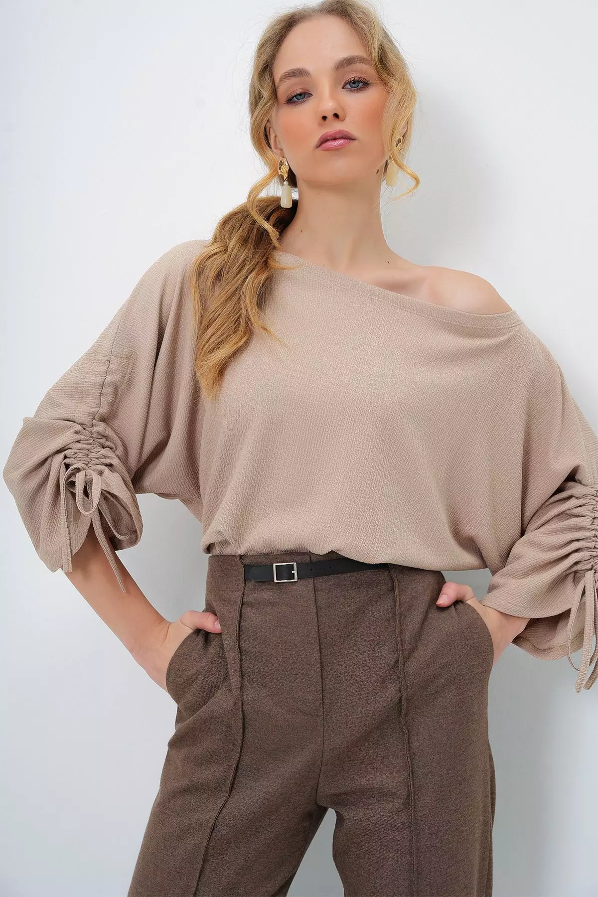 Women's Beige Boat Neck Sleeves Gathered and Tied Detailed Knitted Crepe Blouse