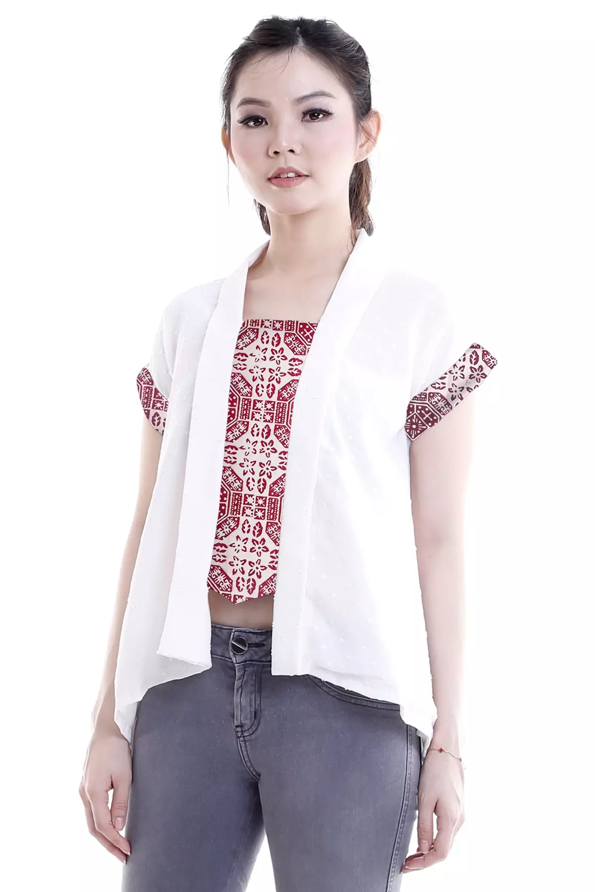 Kochi Latar Merah Batik Kebaya