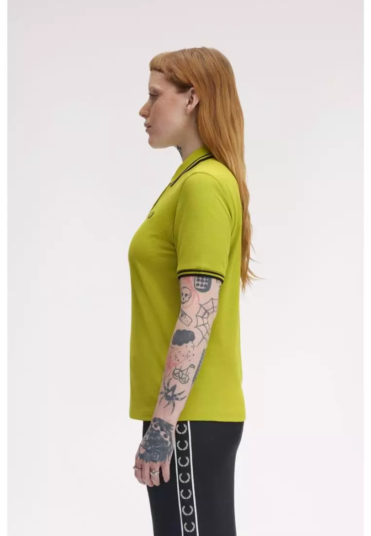 Fred Perry G3600 Twin Tipped Fred Perry Shirt (Tennis Ball Yellow / Metallic Black)
