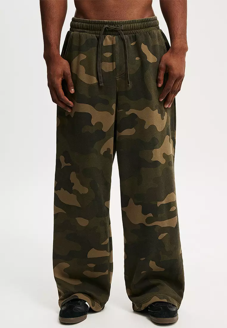 Super Baggy Track Pants