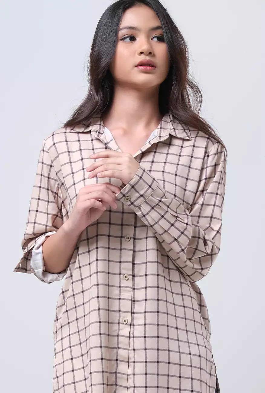 Kemeja Wanita Isyana Khaki Black