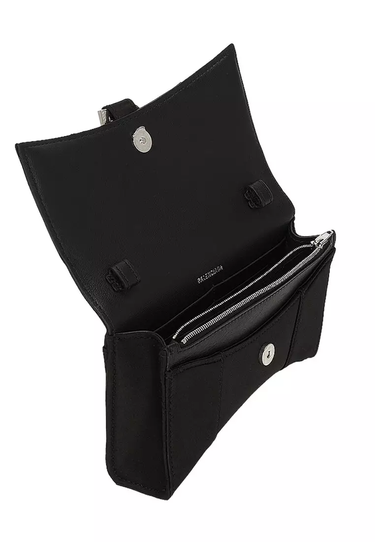 Hourglass Bb Monogram Chain Wallet in Black