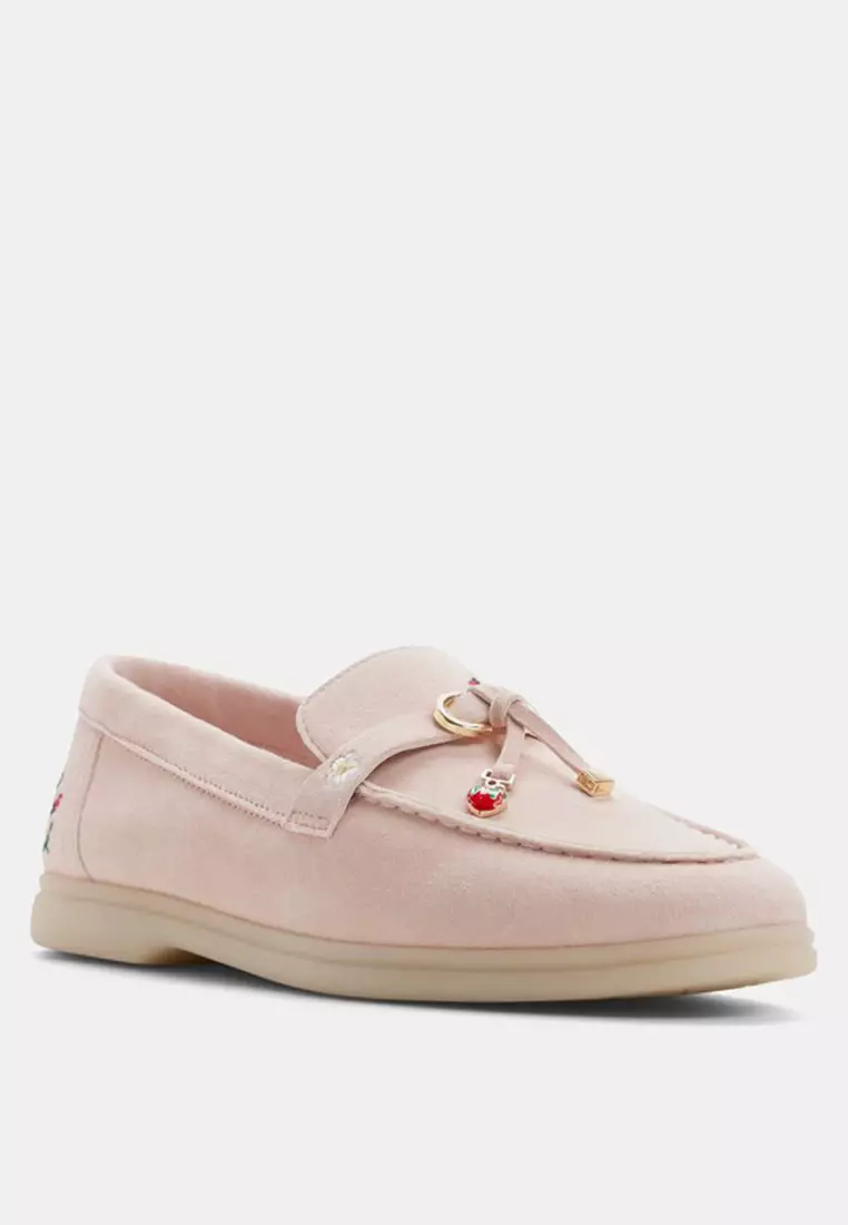 Creras-In Shoes