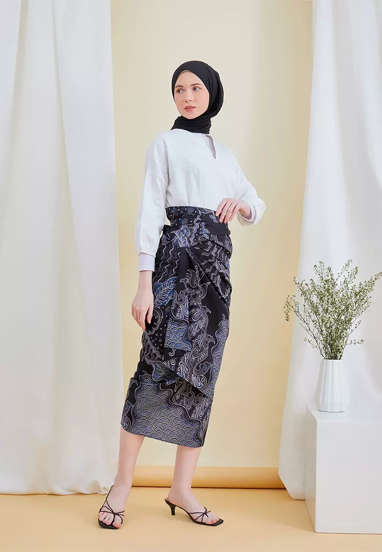 Enzy Batik Rok Lilit Ruffler Ganesha - Black