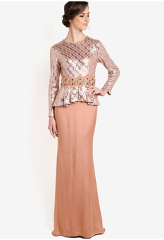 TIPS FESYEN DRESS DINNER UNTUK MUSLIMAH