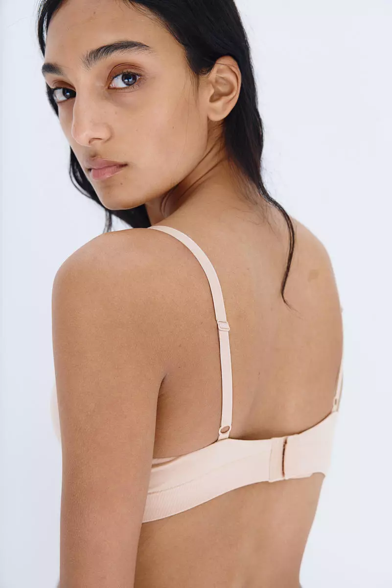 Seamless super push-up bra