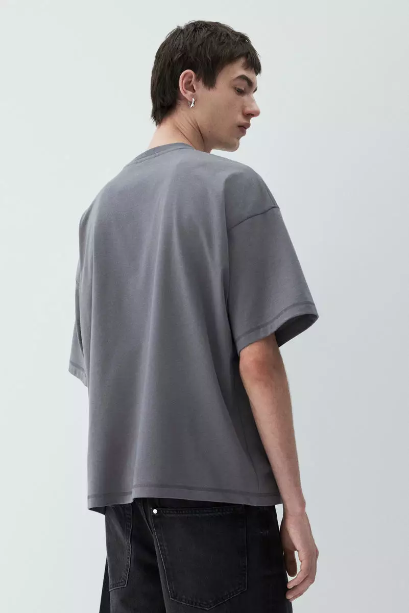 Buy H&M COOLMAX® Oversized Fit T-shirt 2025 Online ZALORA