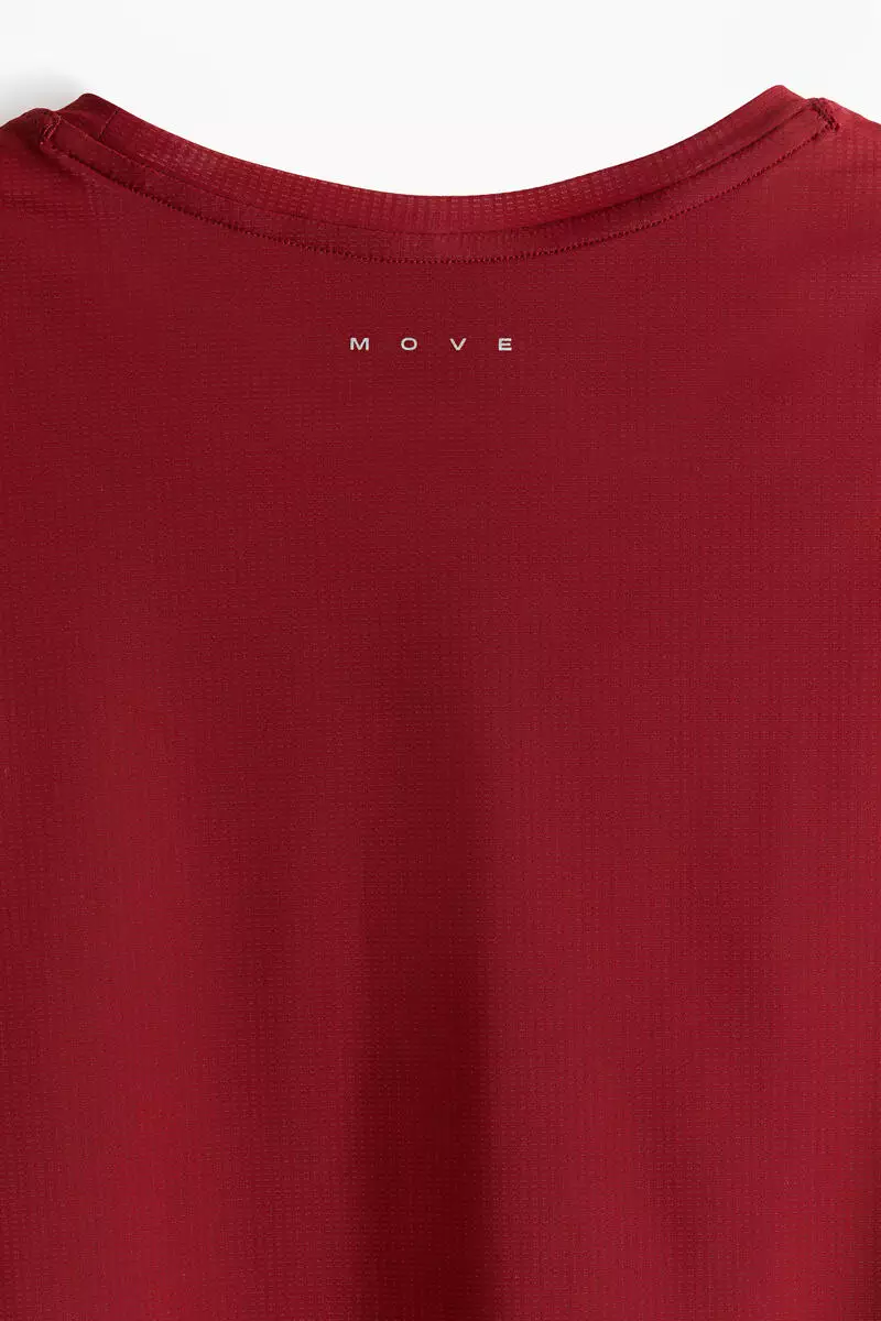 Sports vest top with CoolMove™
