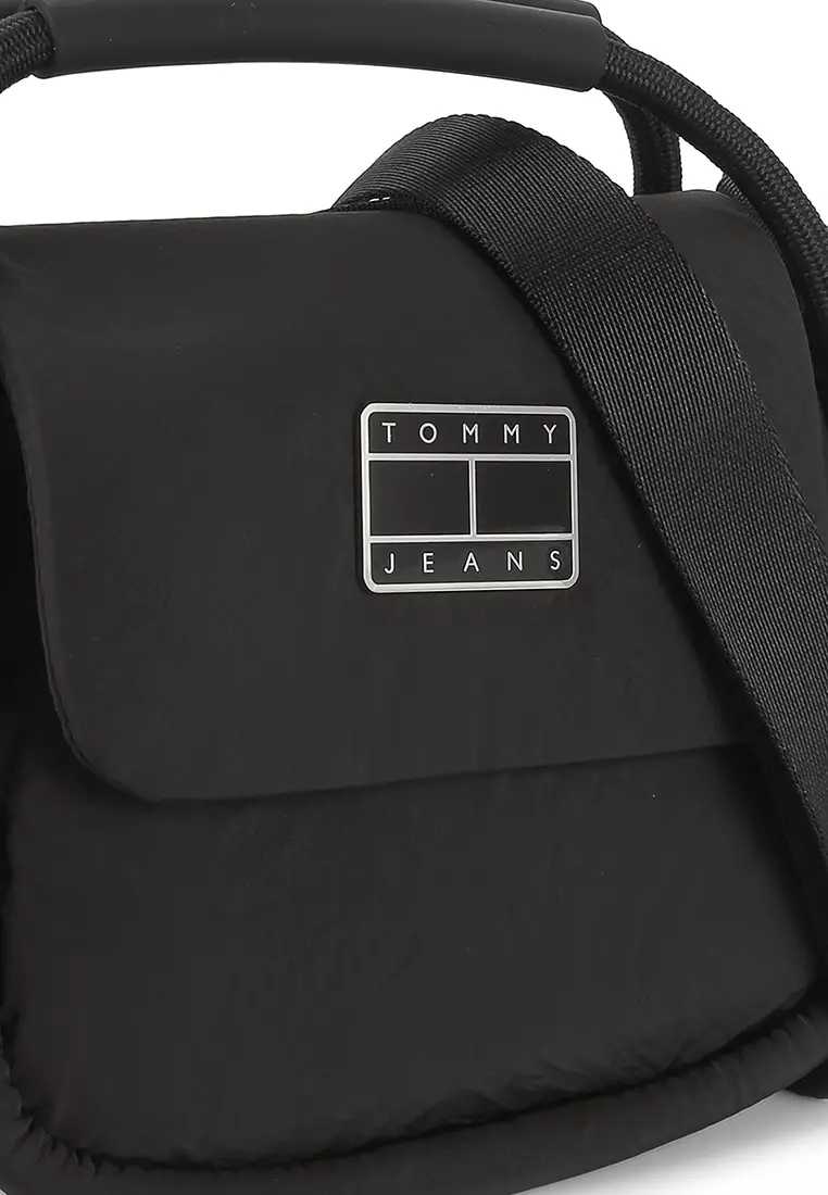 Tommy hilfiger festival hotsell bag