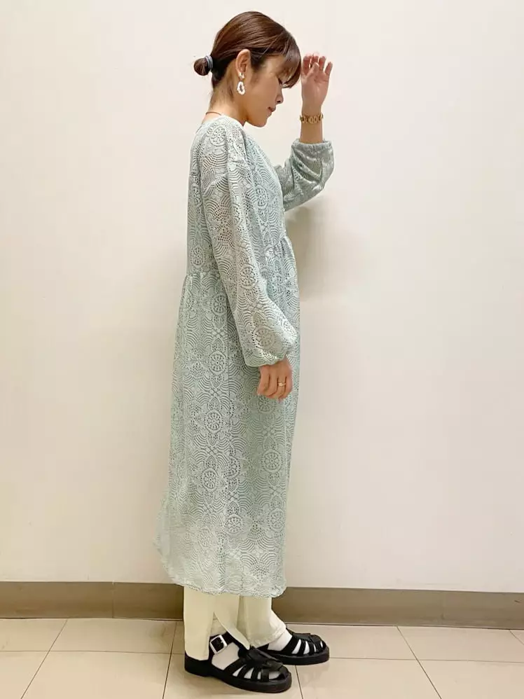 Green Parks - Uruwashi SET Lace Dress with Inner Mint Green