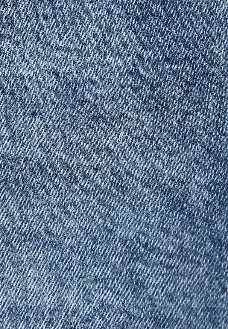 Straight Washed Jeans