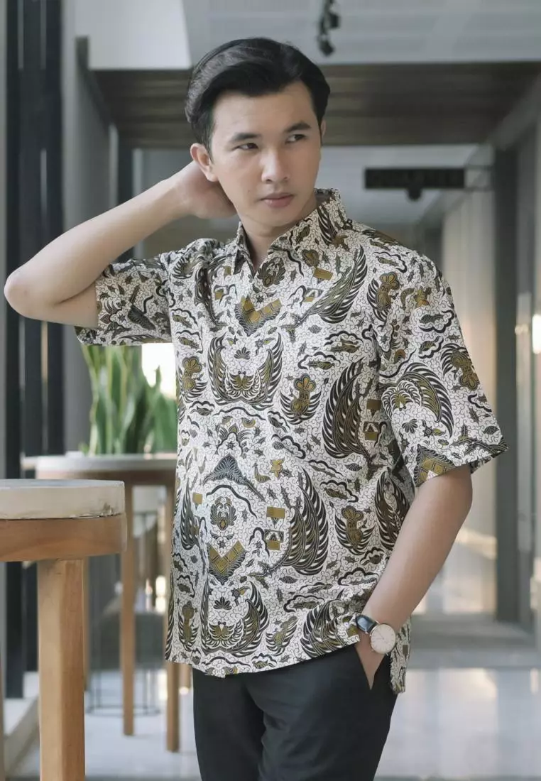 kemeja batik pria lengan panjang batik garuda white