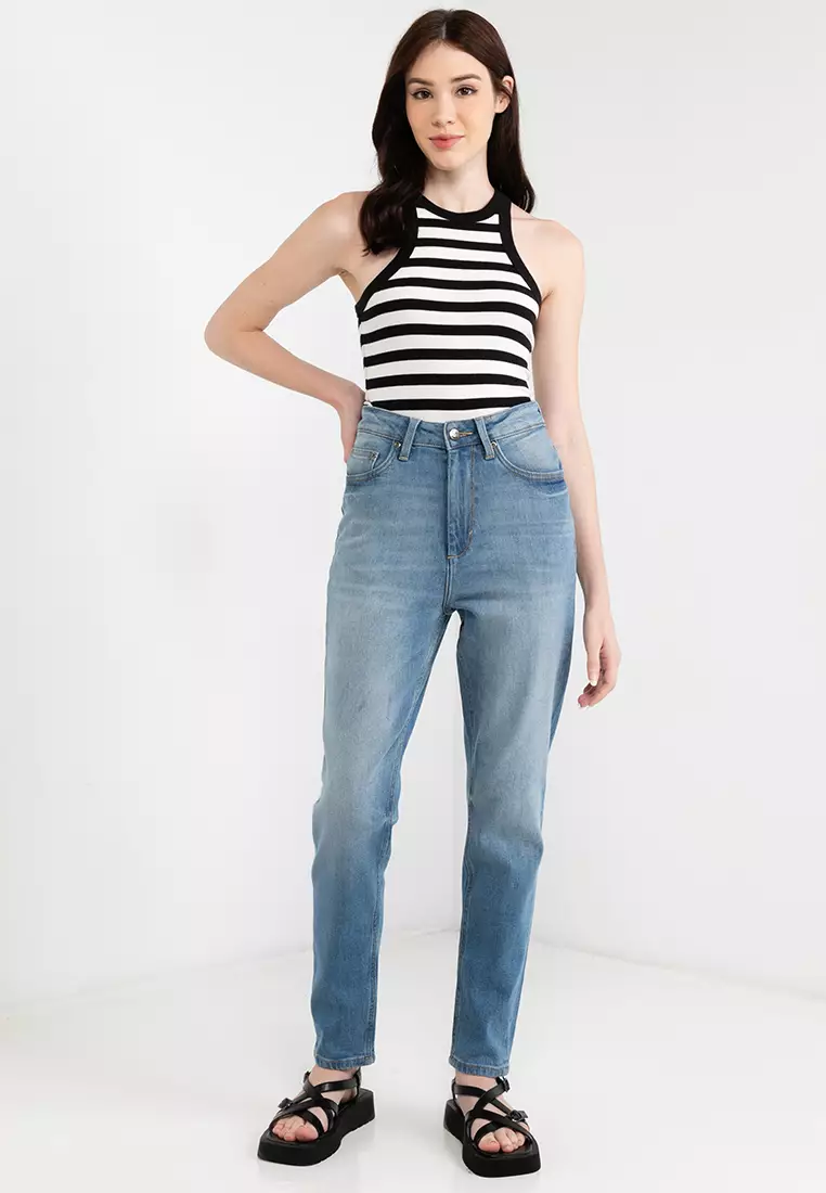Quantic Tapered Mom Jeans