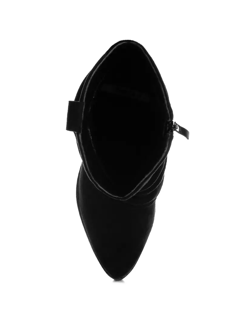 Sepatu Bot Betis Longgar Warna Hitam