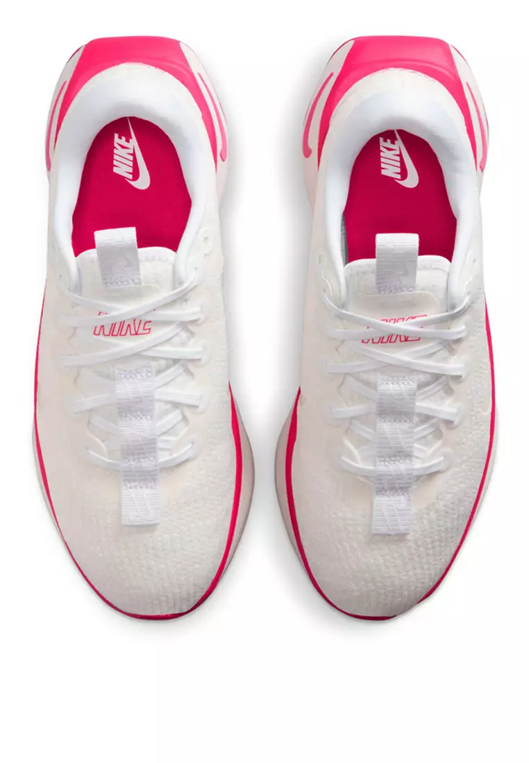 Motiva Walking Shoes