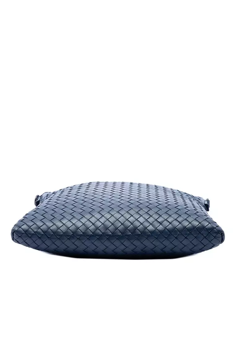 Pre-Loved Bottega Veneta Nappa Intrecciato Vn Crossbody