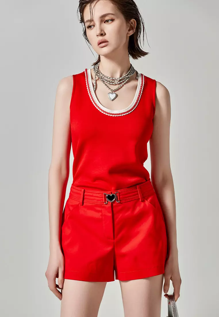 iROO Heart Buckle Red Shorts