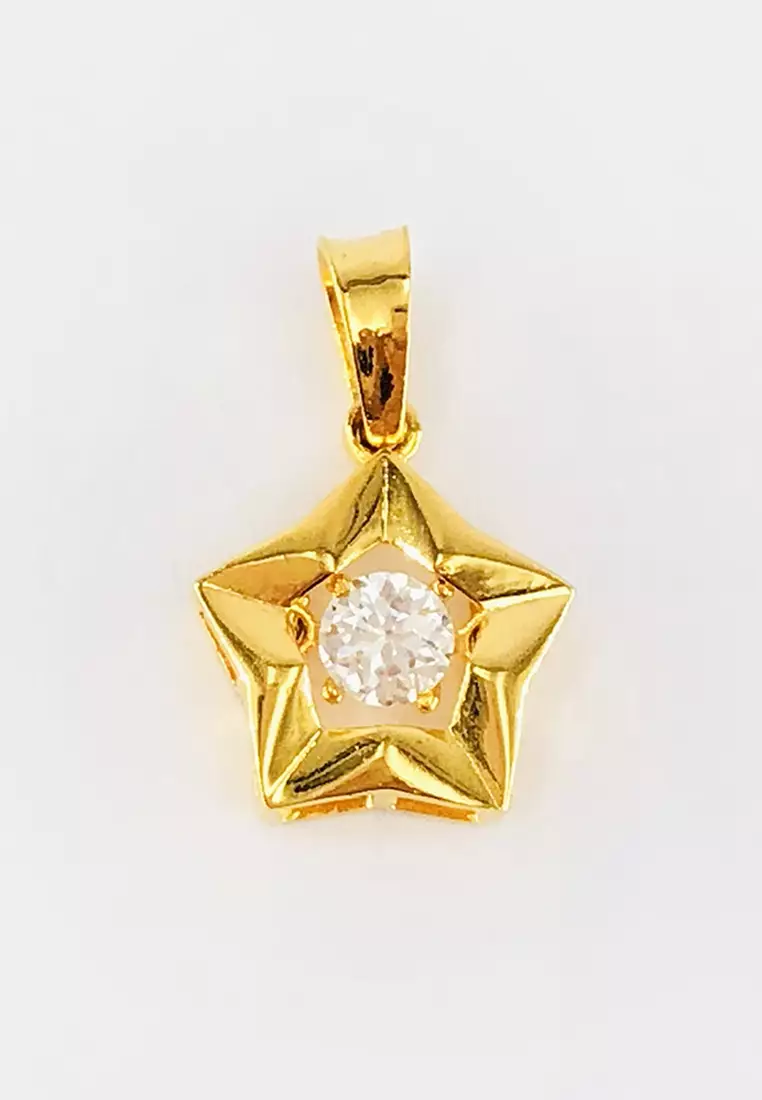 Gold star pendant deals with diamonds