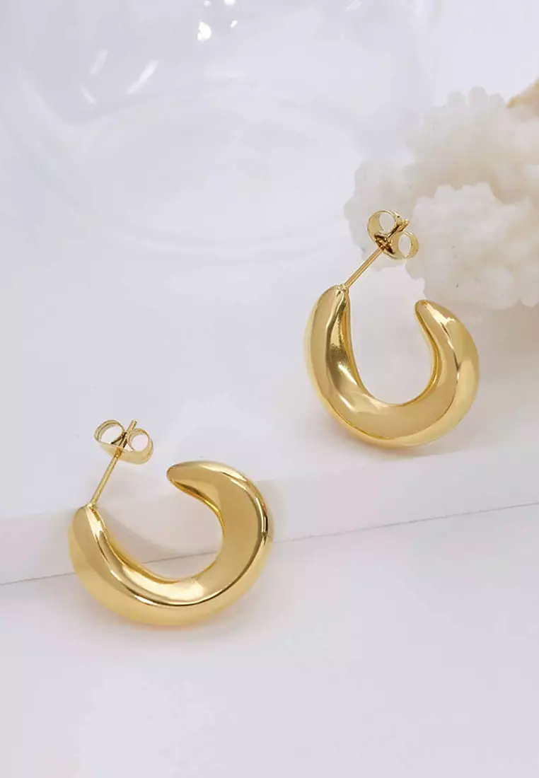 Precious Gold Stud Earrings