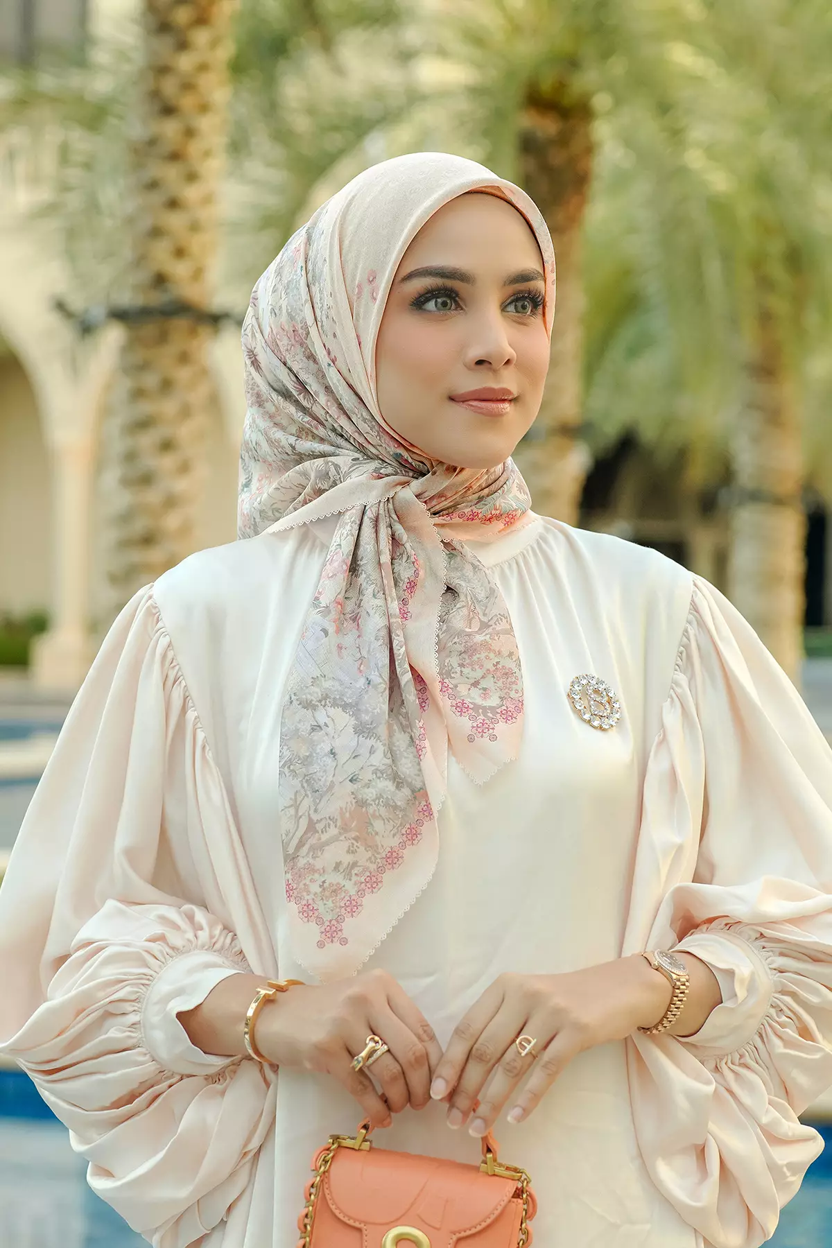 Jual Buttonscarves The Granada Voile Square Salmon Rose Original