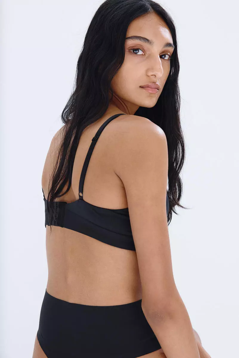 Seamless super push-up bra