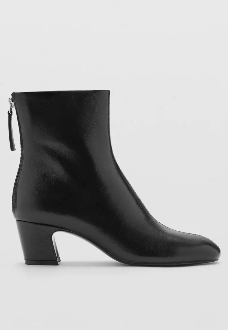 zipped leather ankle boots
