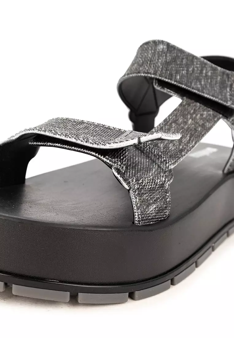 Flowing Denim Platforms