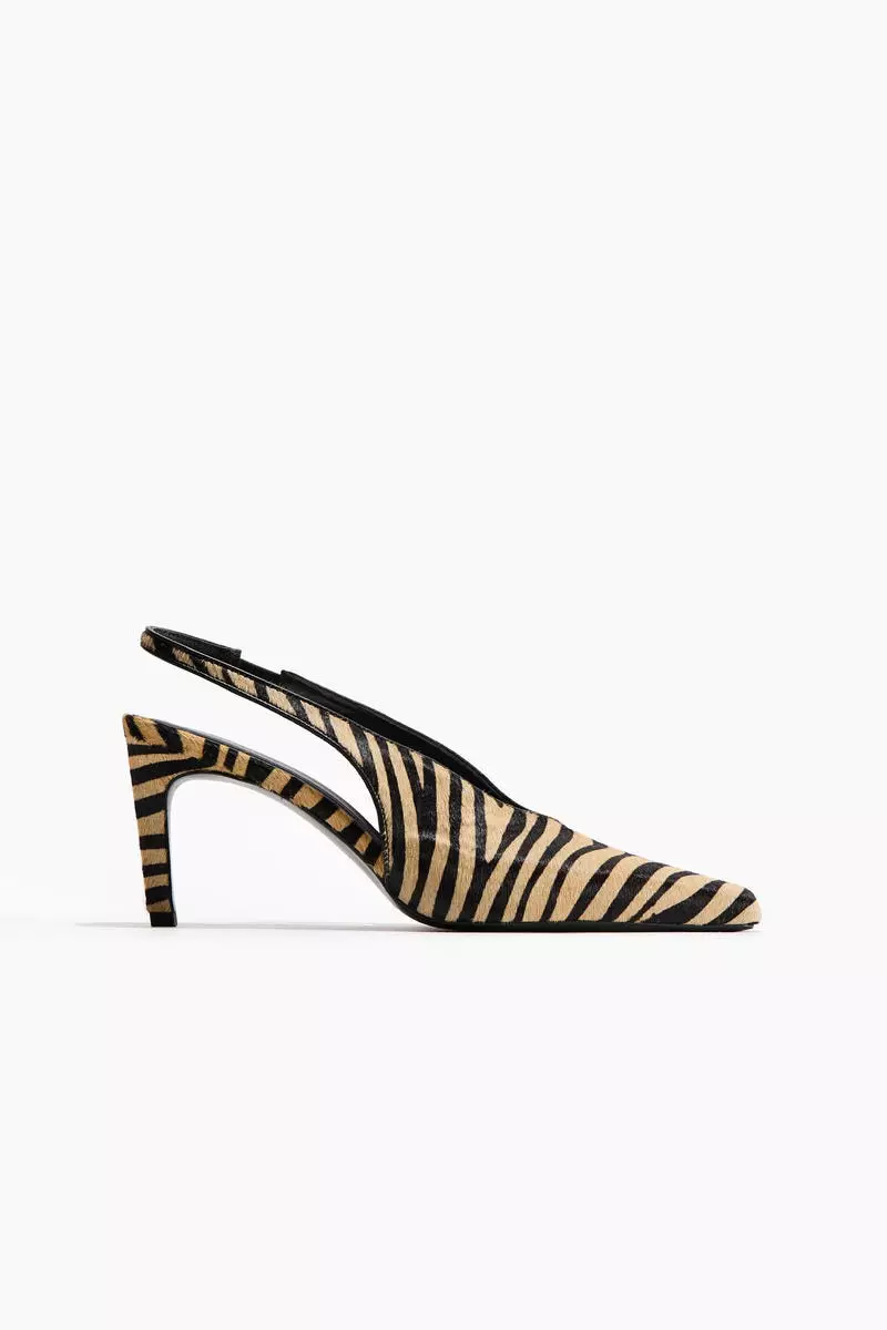 Heeled leather slingbacks