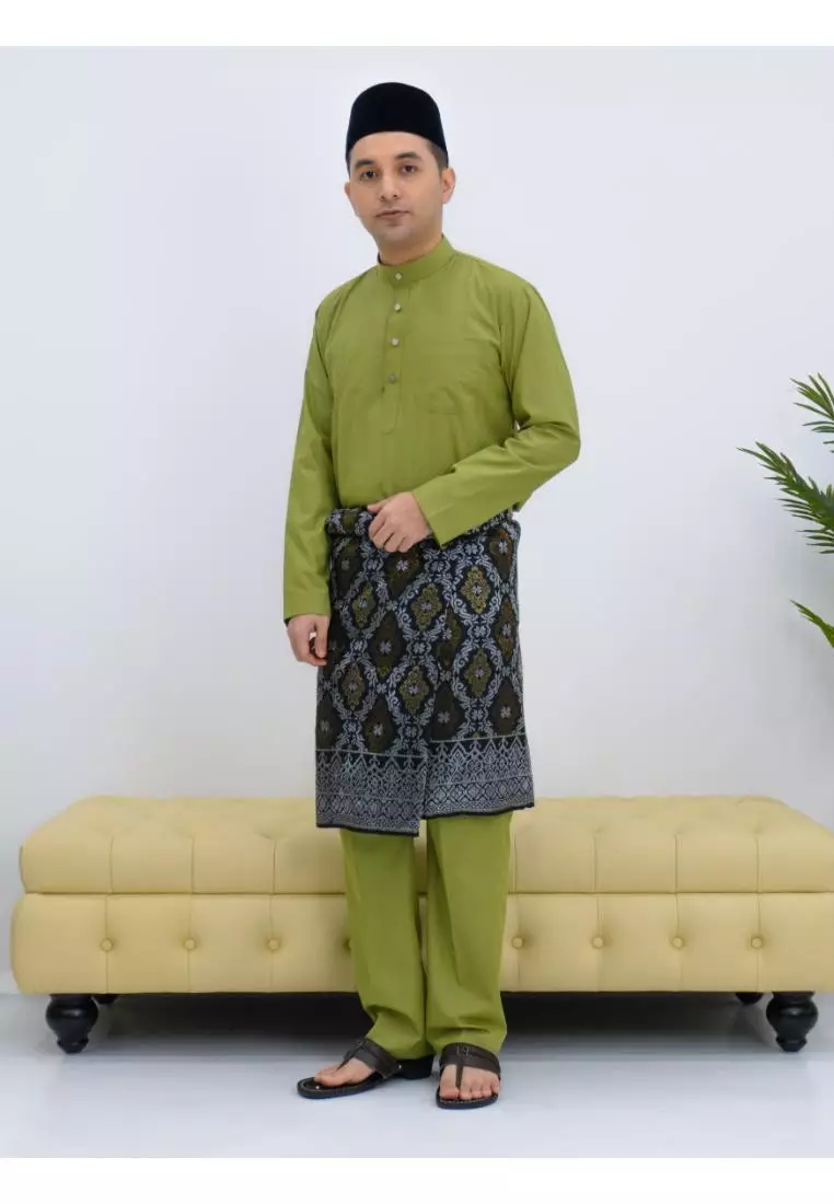 Baju Melayu Cekak Musang