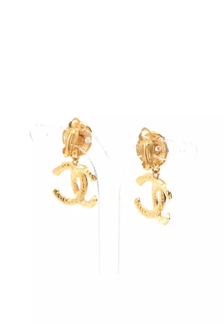 Where can i buy chanel earrings online clearance