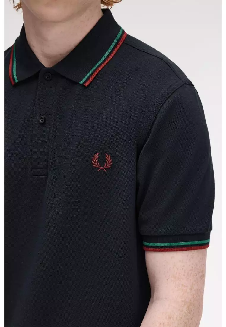Fred Perry M3600 Twin Tipped Fred Perry Shirt (Navy / Sport Green / Burnt Red）