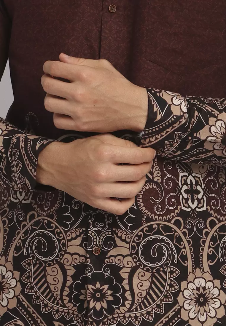 MAGINOT FUSENA  BROWN Batik Slim Fit Lengan Panjang