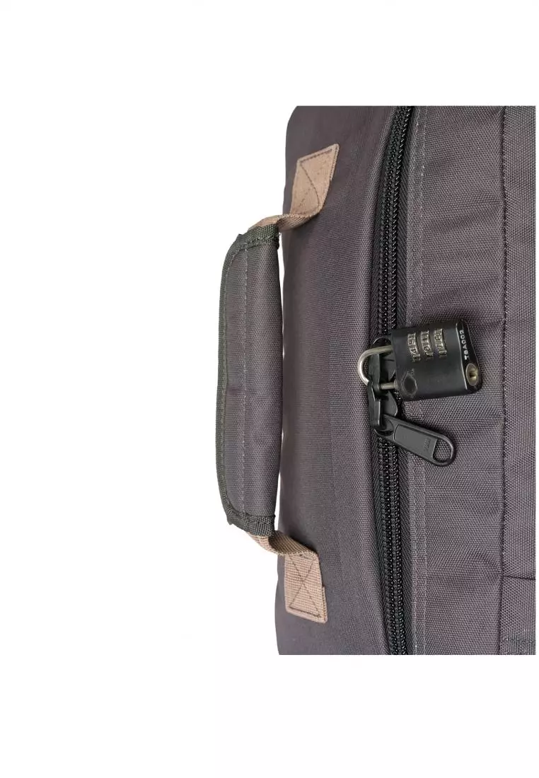 CabinZero Classic Ultra Light Cabin Bag / Backpack With Luggage Trackers 44L (Black Sand)