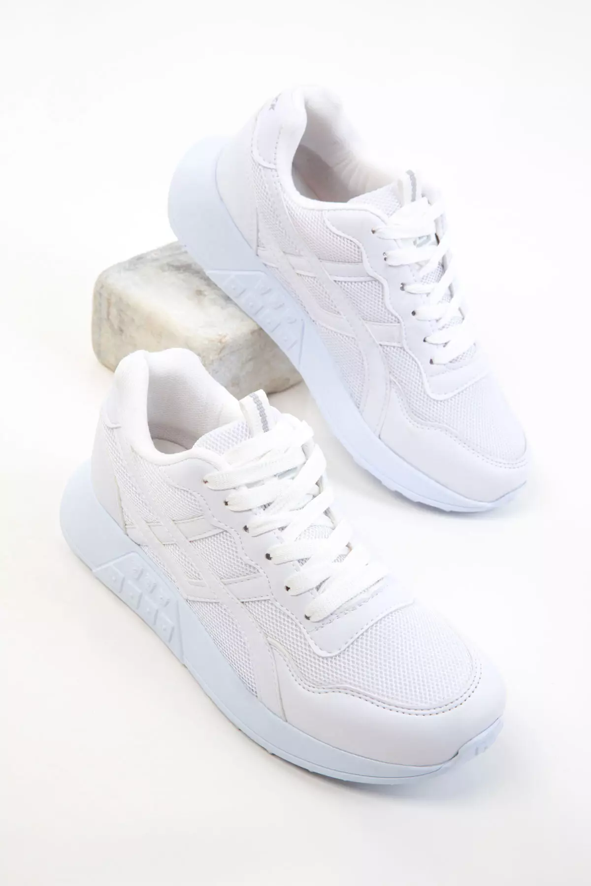 White Women's Sneaker 20654