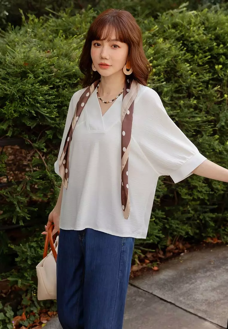 Textured Wrinkled V-Neck Top with Elbow-Length Sleeves [AB20350]