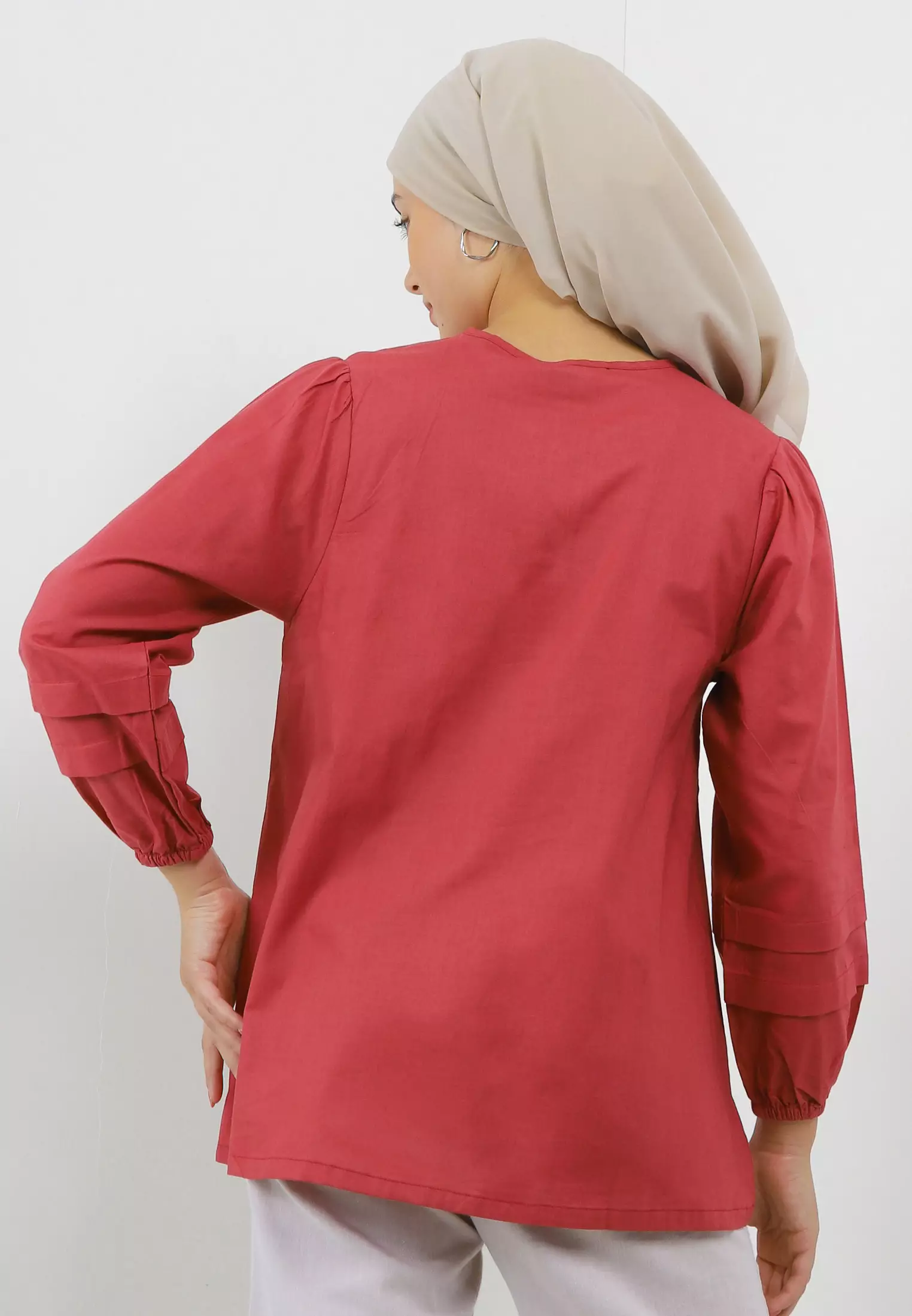 MFMW Lyznot Atasan Blouse Merah