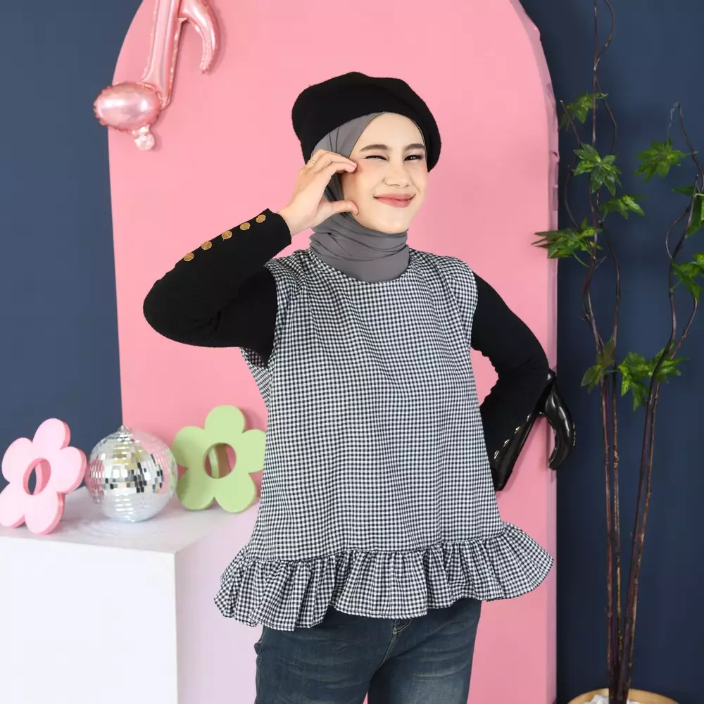 Tiya Sleeveless Tartan Basic Tops - Black M19864 R62S5