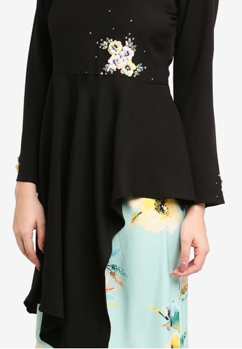 Buy Kurung Sharifah from Amin jauhary in Black only 299