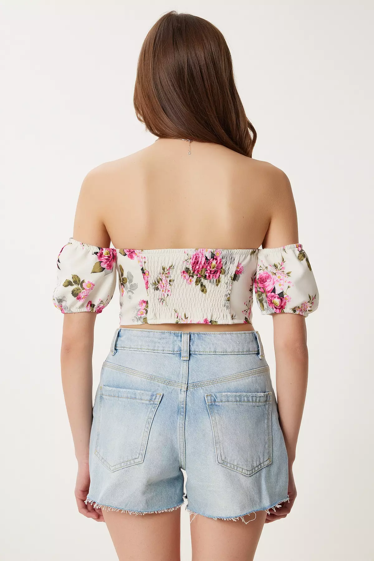 Women's Cream Pink Patterned Crop Viscose Blouse Cr00510