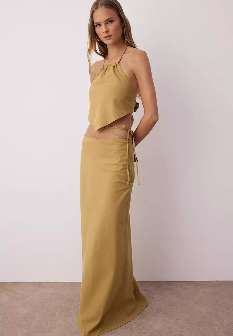 Khaki Woven Halter Neck Back Detail Beach Blouse Skirt Suit Tbess25Au00089