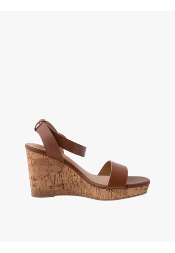 Jual PAYLESS Payless American Eagle Womens Groovy Cork Wedges - Cognac_05 -  Cognac Original April 2023| ZALORA Indonesia ®