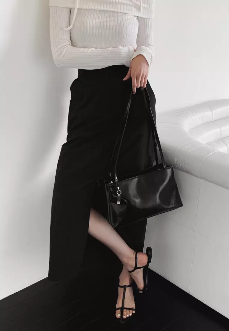 LOMI Vegan Leather Shoulder Bag Hitam