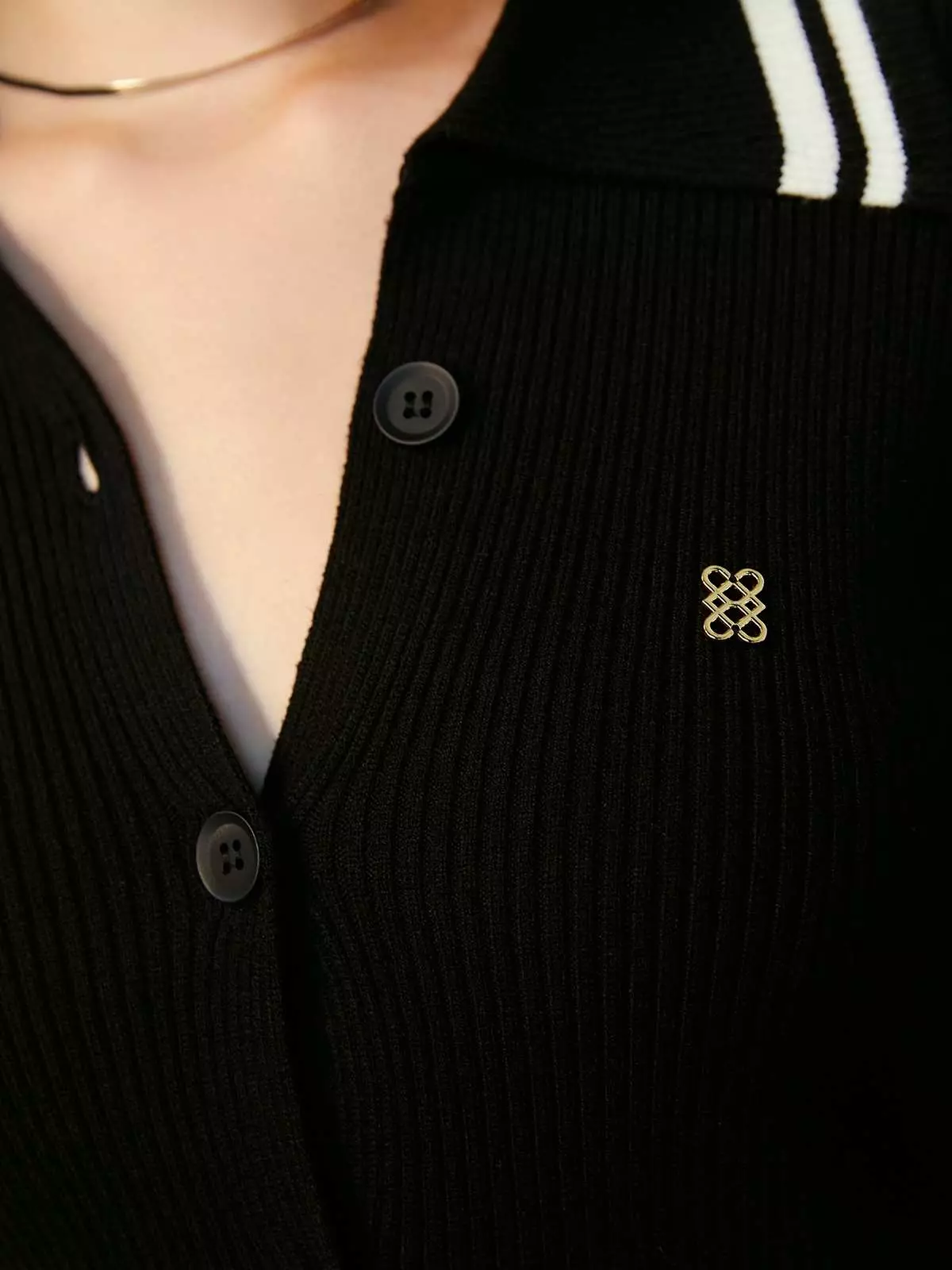 Double Weave Logo Detailed Two-Tone Ribbed Knit Cardigan - Black